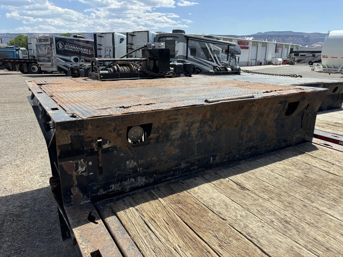 2017 Trail King TK80HT | Photo 3 of 8