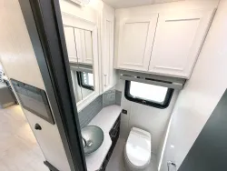 2026 Newmar Supreme Aire 4505 | Thumbnail Photo 14 of 30