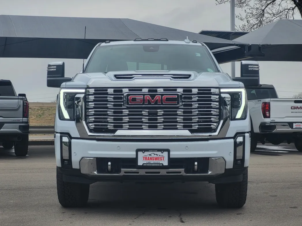 2026 GMC Sierra 2500HD Denali 