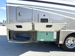 2021 Winnebago Navion 24D | Thumbnail Photo 22 of 24