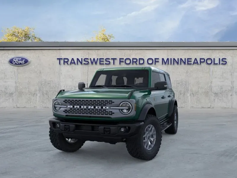 2025 Ford Bronco | Photo 2 of 25