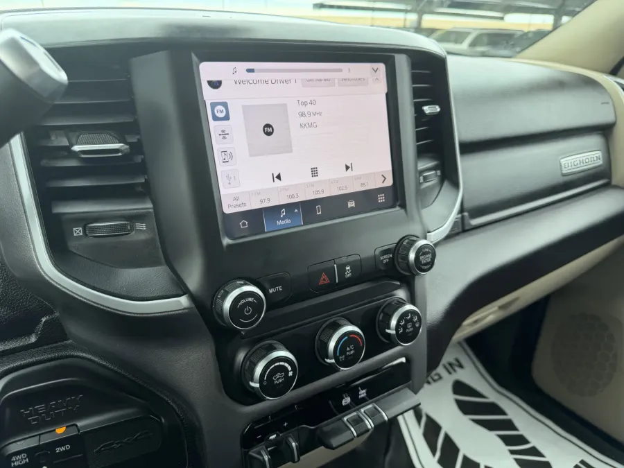 2022 RAM 2500 Big Horn | Photo 14 of 18