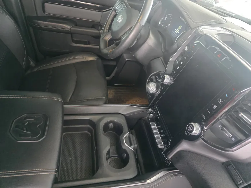 2025 Jeep Grand Cherokee Altitude | Photo 30 of 31