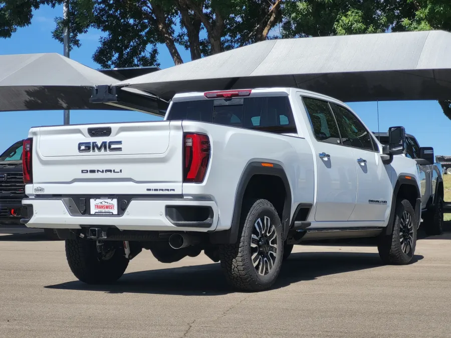 2026 GMC Sierra 2500HD Denali Ultimate | Photo 6 of 25