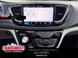 2024 Chrysler Pacifica Touring L | Thumbnail Photo 12 of 24