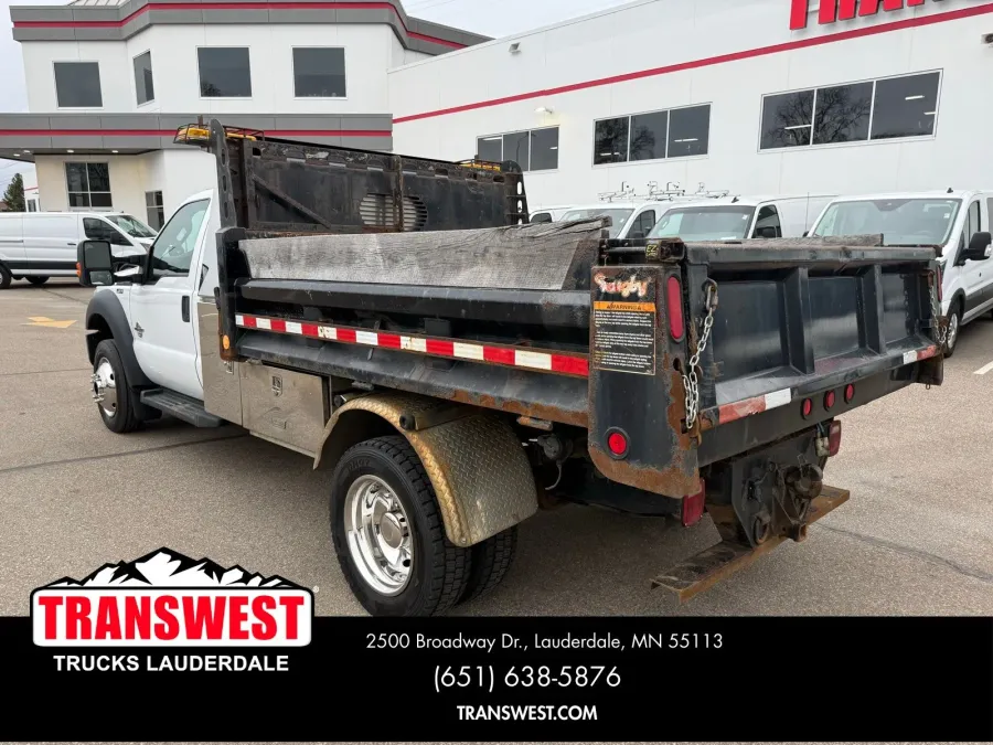 2016 Ford Super Duty F-550 XL | Photo 2 of 20