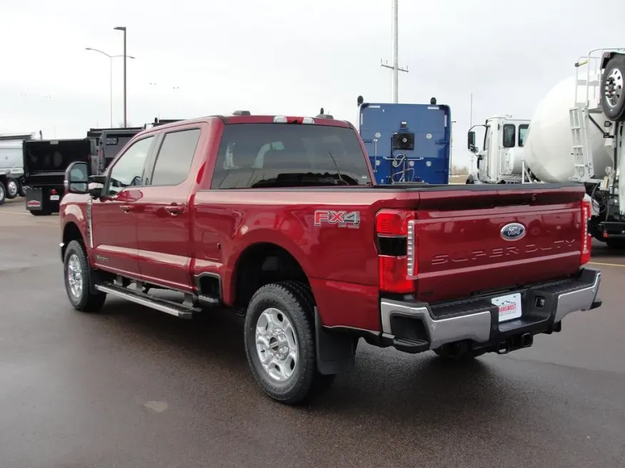 2026 Ford Super Duty F-250 XLT | Photo 4 of 26