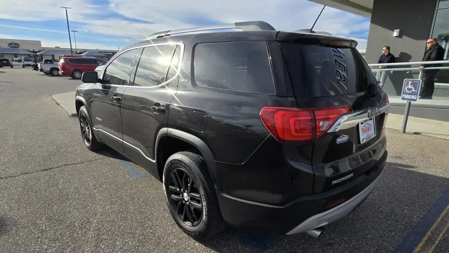 2019 GMC Acadia | Photo 6 of 31