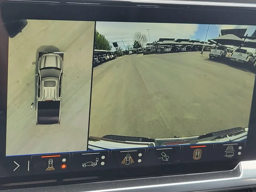 2026 GMC Sierra 1500 SLT | Photo 15 of 26