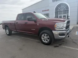 2024 RAM 2500 Big Horn | Thumbnail Photo 1 of 19