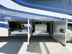 2023 Tiffin Allegro Bus 45FP | Thumbnail Photo 28 of 35