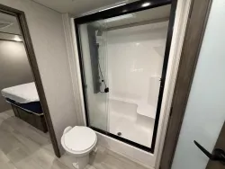 2022 Grand Design Solitude 373FB R | Thumbnail Photo 17 of 18