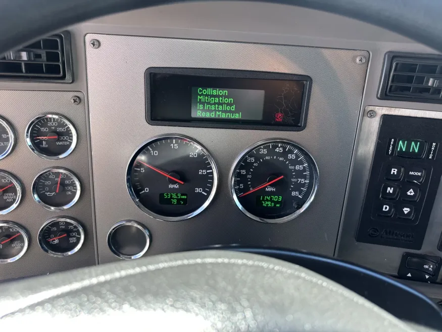 2019 Kenworth T-370 | Photo 11 of 18