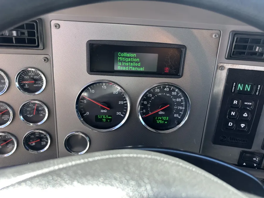 2019 Kenworth T-370 | Photo 11 of 18