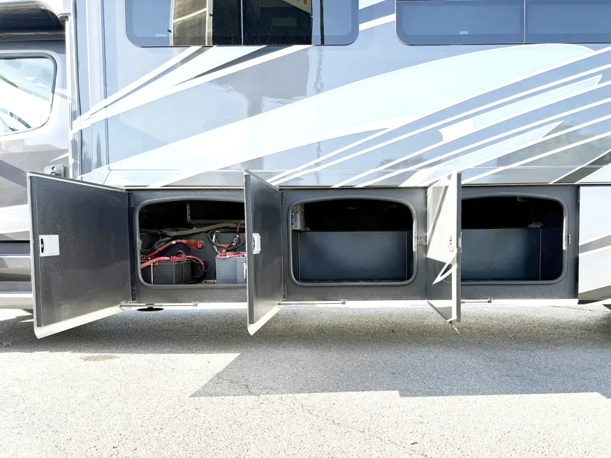 2023 Thor Inception 38MX | Photo 29 of 29