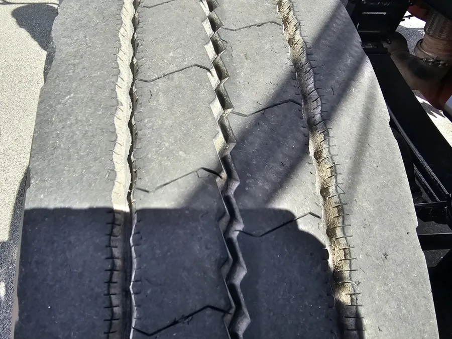 2019 Peterbilt 367 | Photo 11 of 19