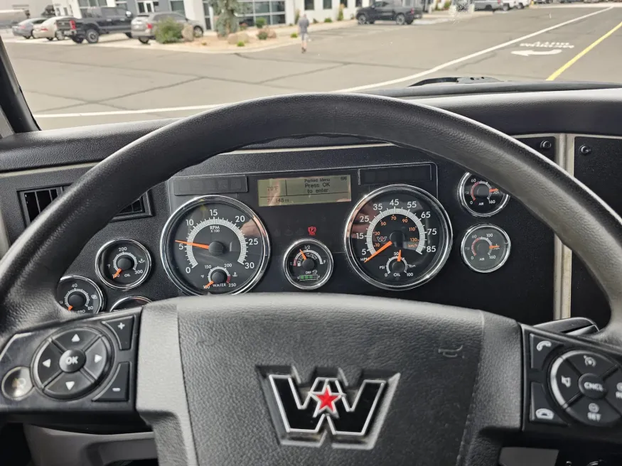 2022 Western Star 4700SF | Photo 14 of 22