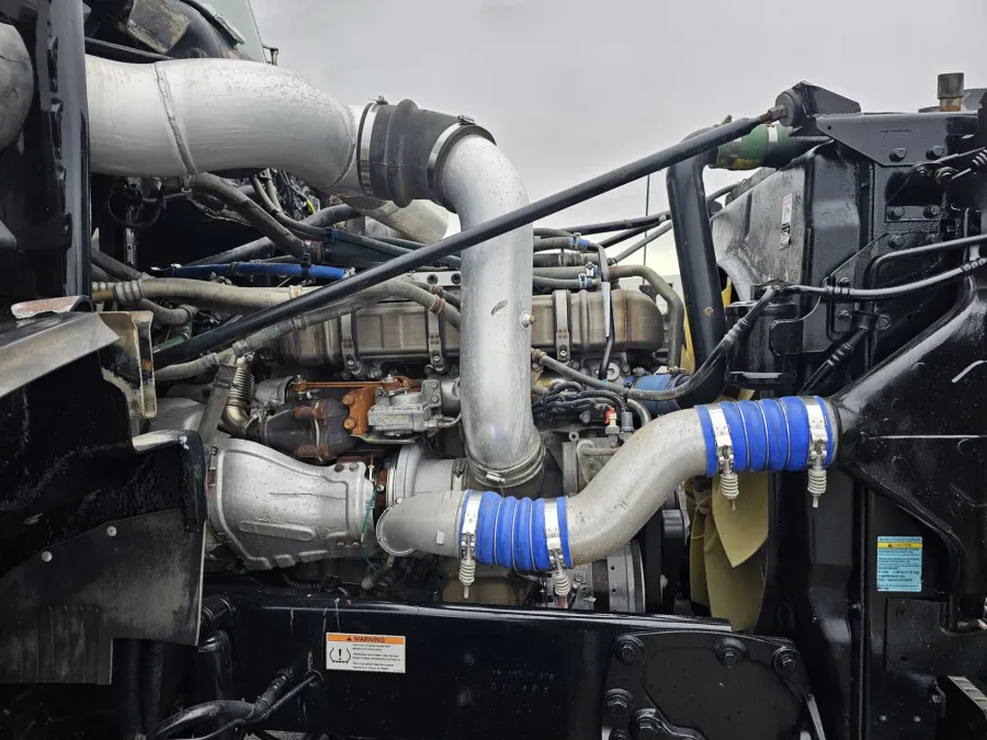 2021 Western Star 4900SA | Photo 11 of 29