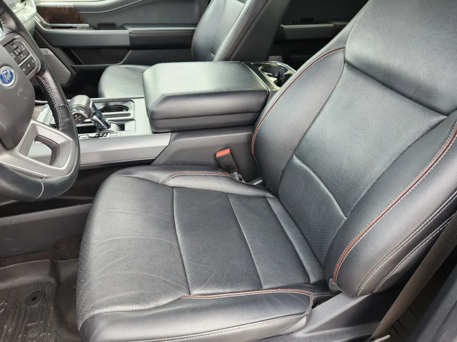 2021 Ford F-150 | Photo 8 of 29