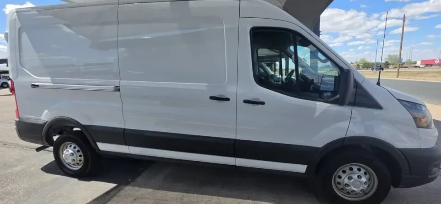 2026 Ford Transit-250 | Photo 5 of 23
