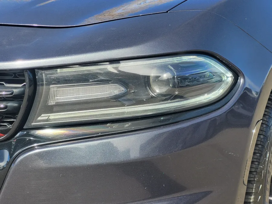 2018 Dodge Charger GT | Photo 12 of 35