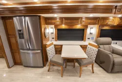 2020 Newmar Dutch Star 4369 | Thumbnail Photo 19 of 55