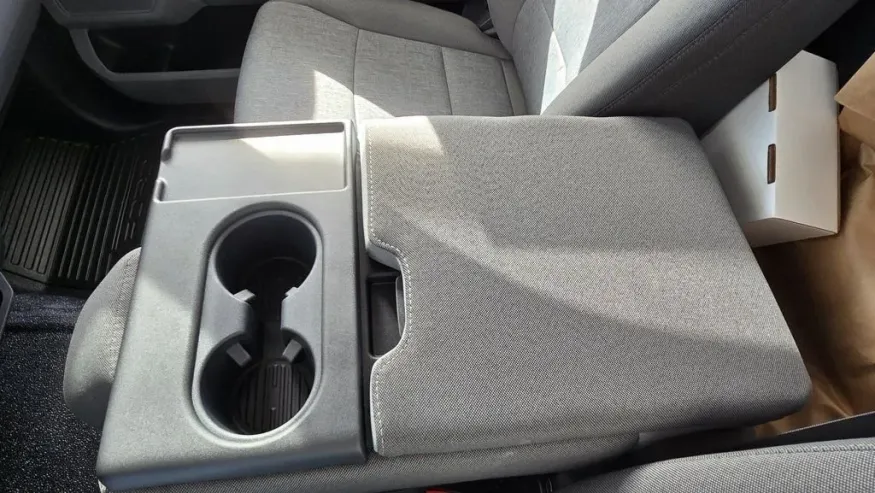 2026 Ford Super Duty F-600 | Photo 19 of 25