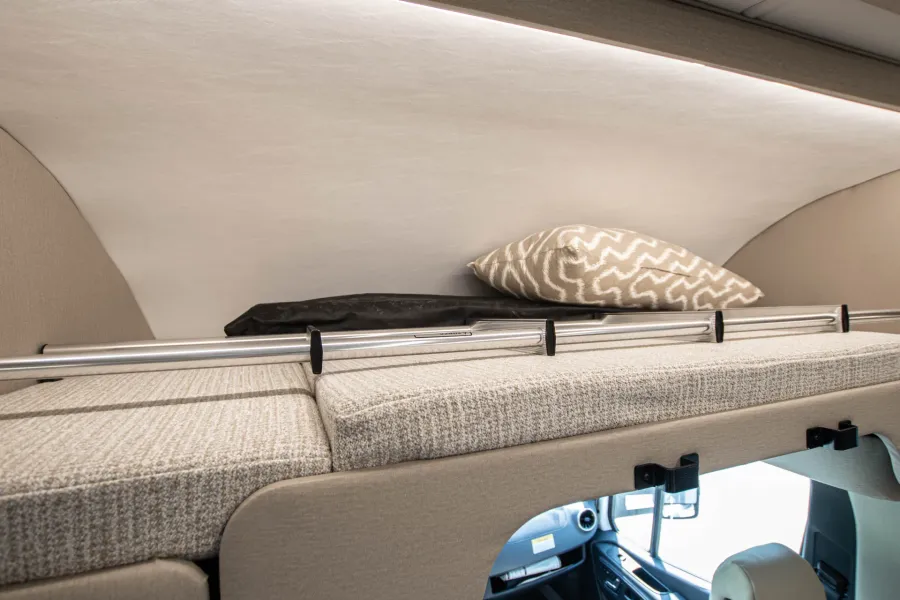 2026 Tiffin Wayfarer 25XPW | Photo 7 of 19