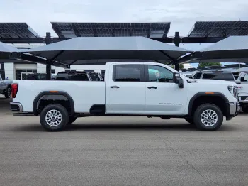 2026 GMC Sierra 2500HD Pro