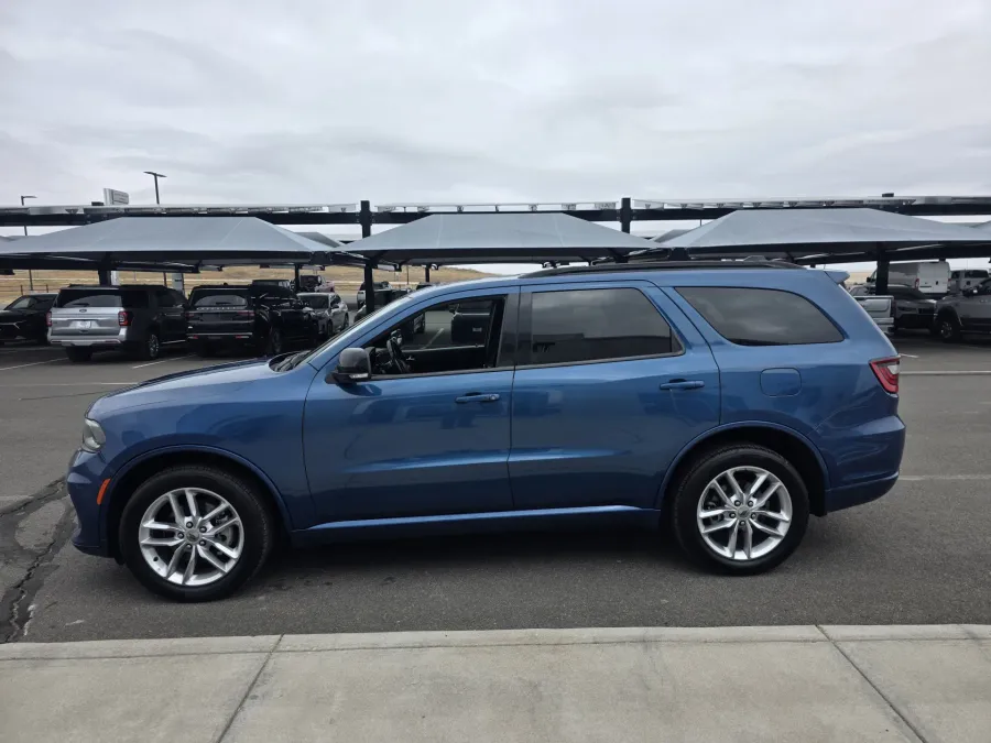 2024 Dodge Durango GT Plus | Photo 4 of 29