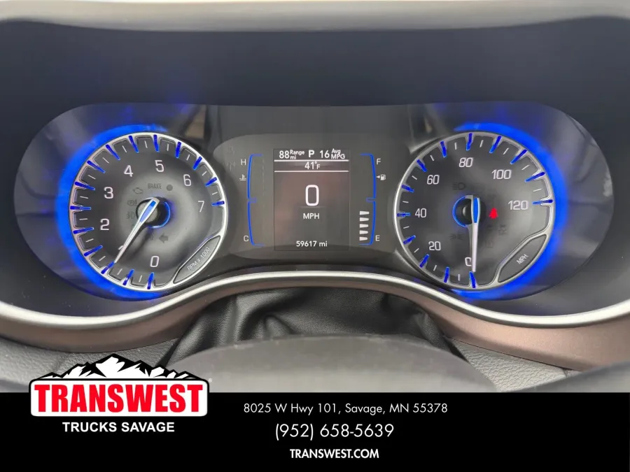 2024 Chrysler Voyager LX | Photo 11 of 23