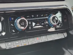 2026 GMC Sierra 1500 AT4 | Thumbnail Photo 16 of 26