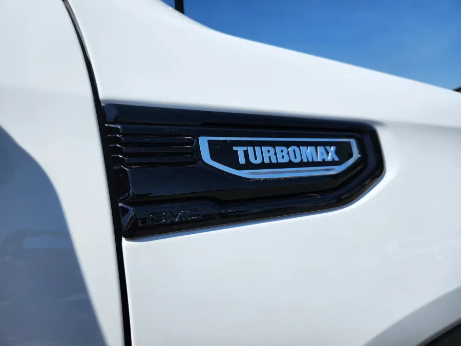 2026 GMC Sierra 1500 Elevation | Photo 20 of 28