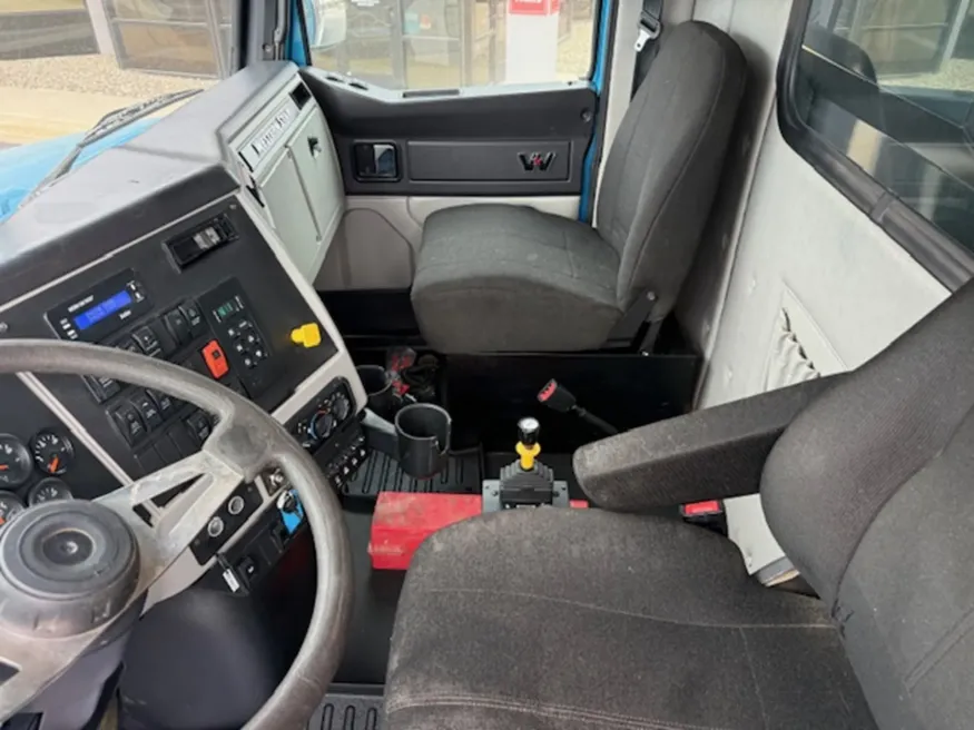 2019 Western Star 4700SF | Photo 12 of 14