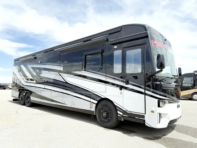 2026 Newmar Dutch Star 4340