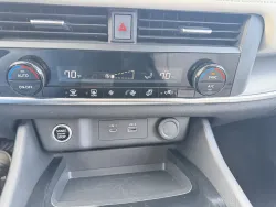 2023 Nissan Rogue SV | Thumbnail Photo 13 of 18