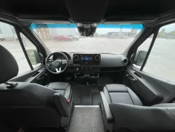 2022 Pleasure-way Rekon 4x4 | Thumbnail Photo 11 of 20