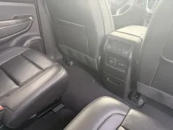 2023 GMC Acadia SLT | Thumbnail Photo 11 of 22