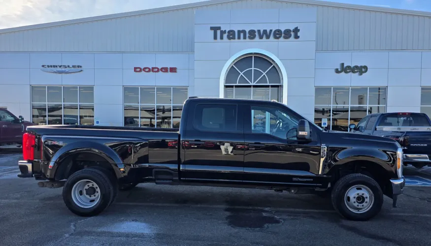 2024 Ford Super Duty F-350 DRW | Photo 25 of 26