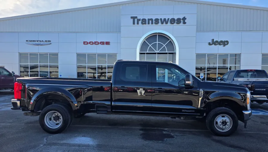 2024 Ford Super Duty F-350 DRW | Photo 25 of 26