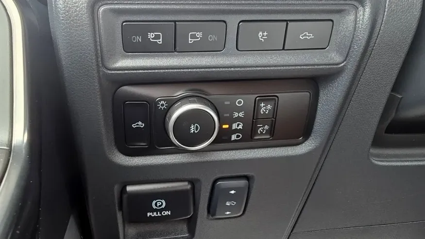 2024 Ford F-150 | Photo 16 of 28