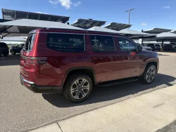 2024 Jeep Wagoneer Series II | Thumbnail Photo 4 of 22