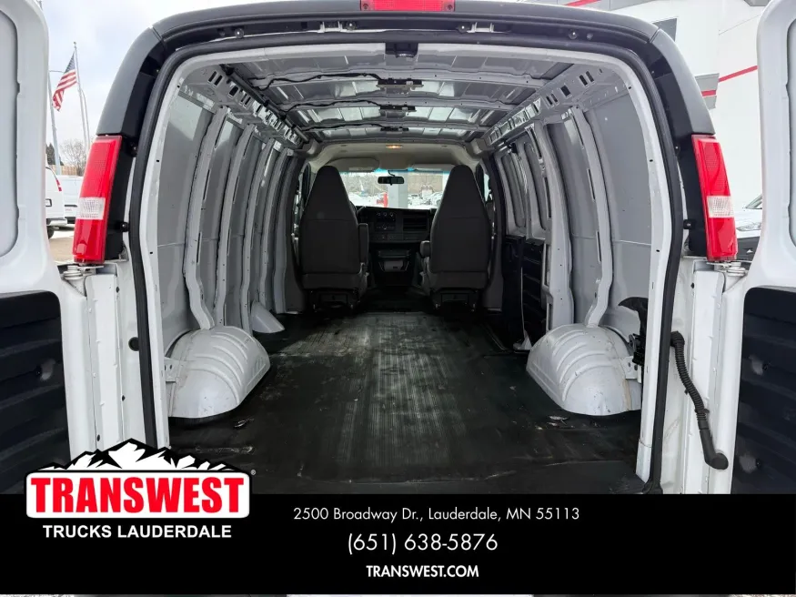 2021 Chevrolet Express | Photo 11 of 20