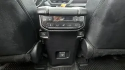 2024 Toyota Grand Highlander | Thumbnail Photo 31 of 33