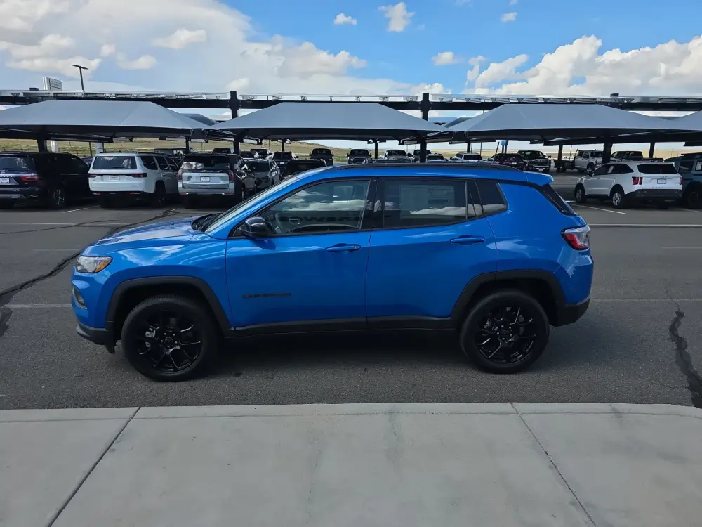 2026 Jeep Compass Latitude Altitude - Photo 4