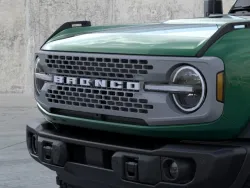 2025 Ford Bronco | Thumbnail Photo 19 of 25