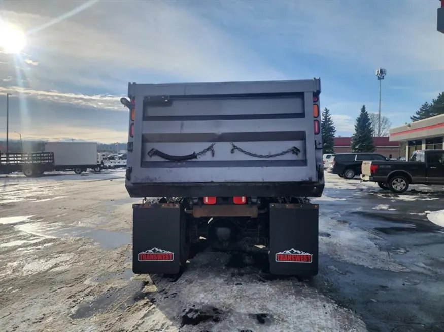 2020 Western Star 4700SB | Photo 6 of 13