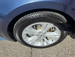 2018 Ford Taurus | Thumbnail Photo 9 of 28