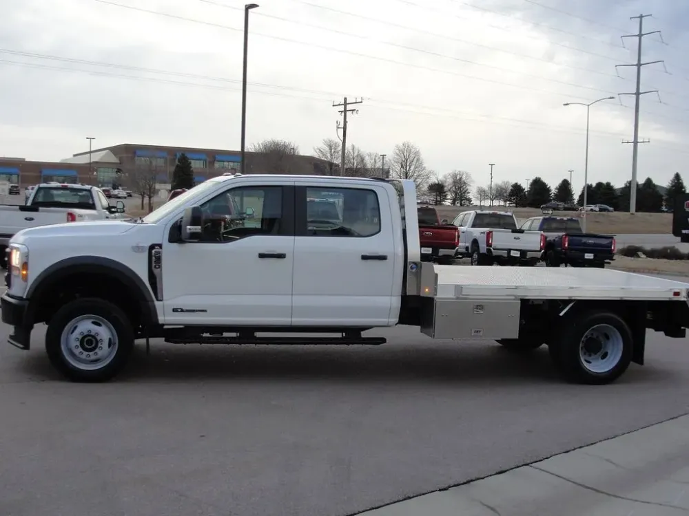 2026 Ford Super Duty F-550 XL