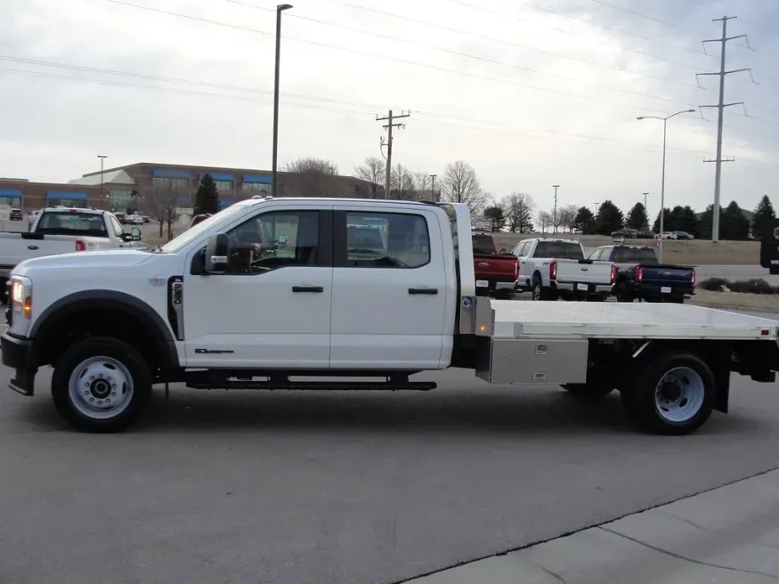 2026 Ford Super Duty F-550 XL | Photo 1 of 16